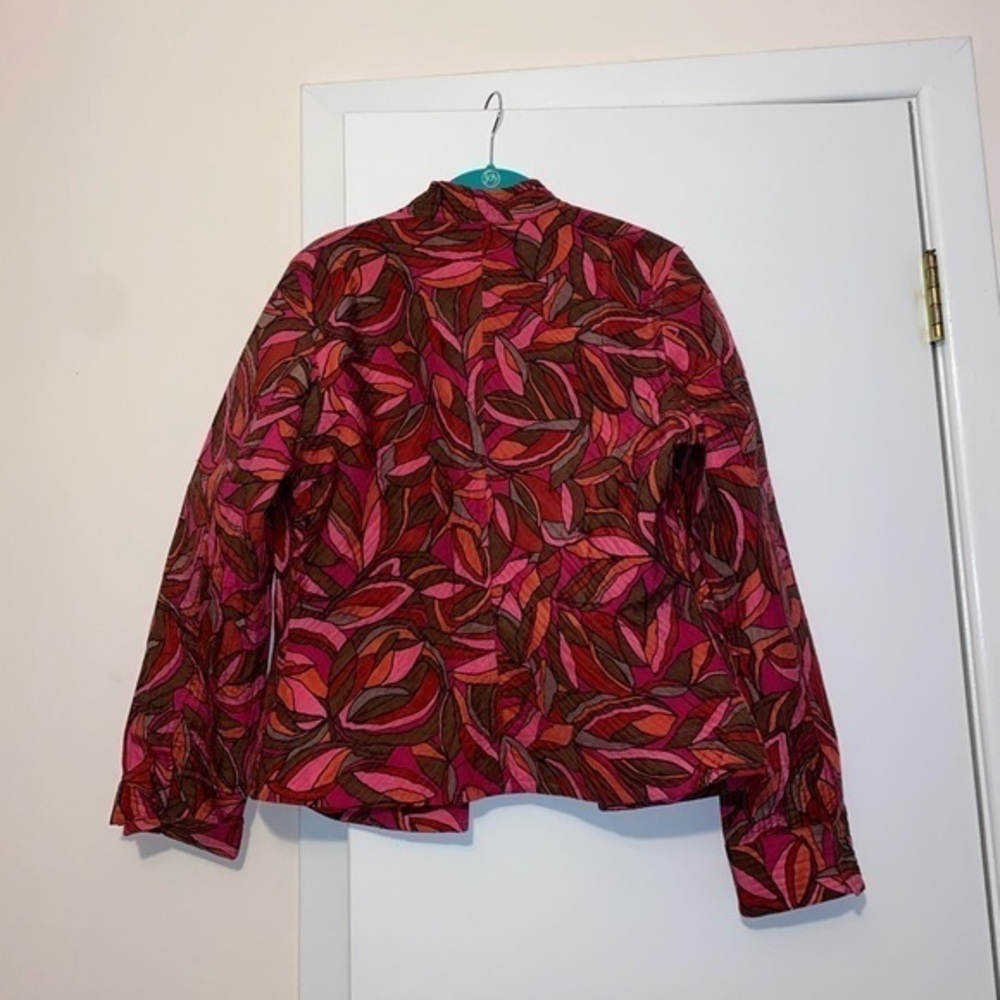 Women's Colorful Quilted Jacket - Picture 2 of 4